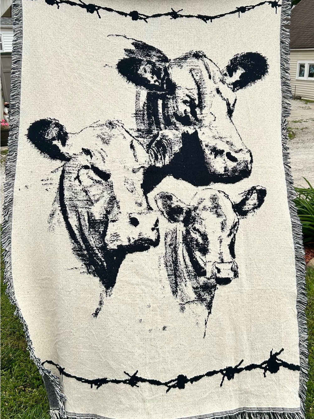 Navy Blue & Cream Tapestry Woven Blanket with Fringe. 3 Cows & Barbed Wire.